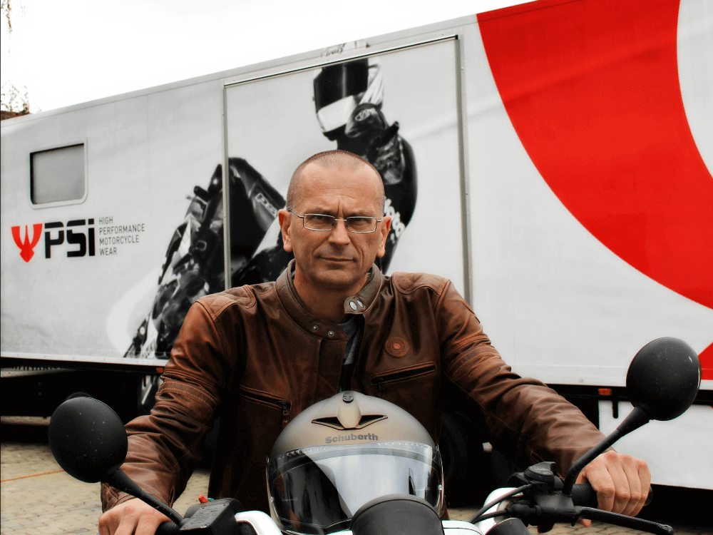 Libor Hubík, konstruktér motooděvů
